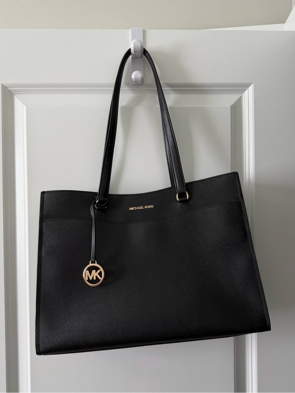 Michael Kors Black Jet Set Travel Leather Tote